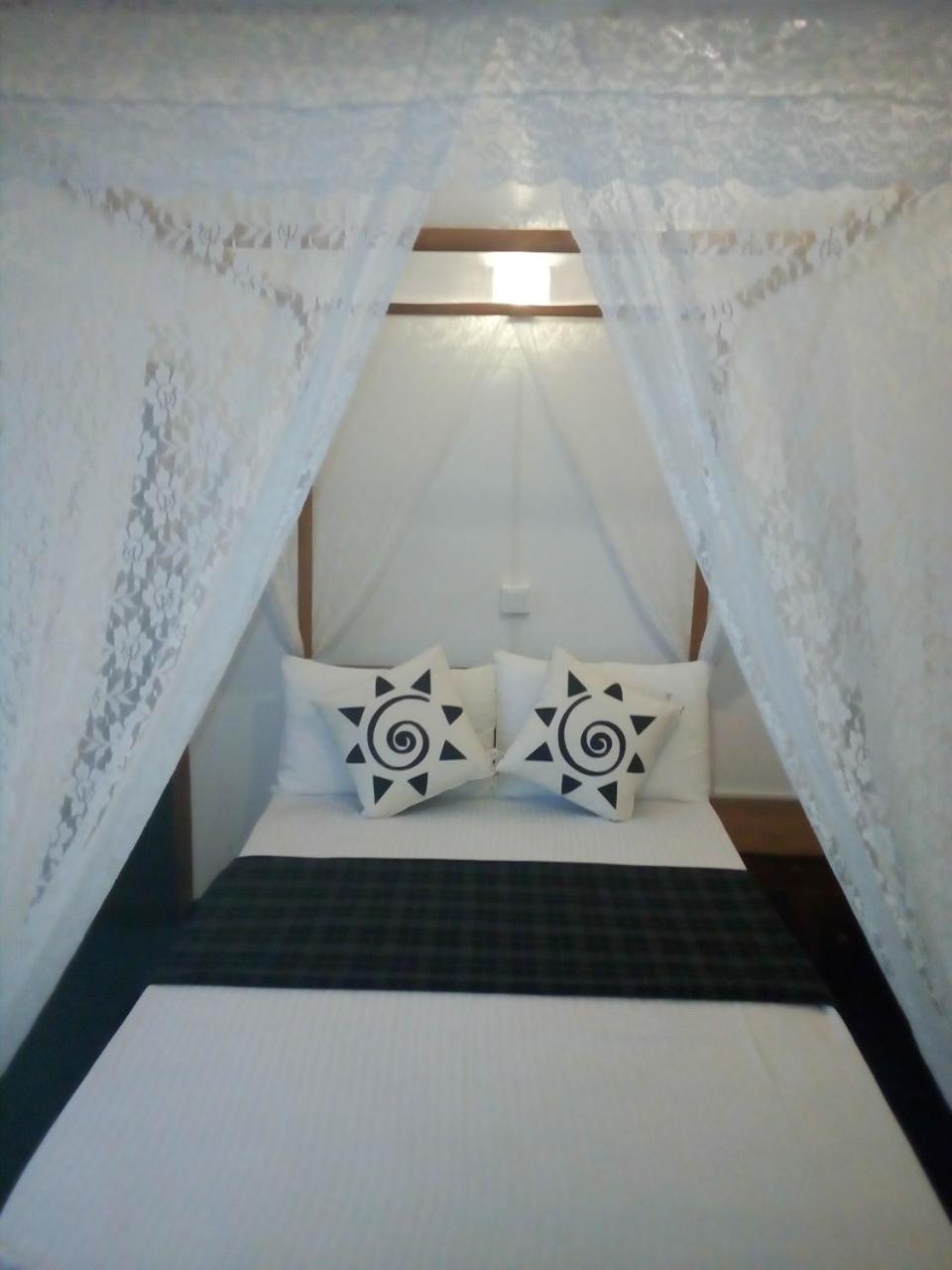 Zion White House Hotel Nuwara Eliya Kamer foto